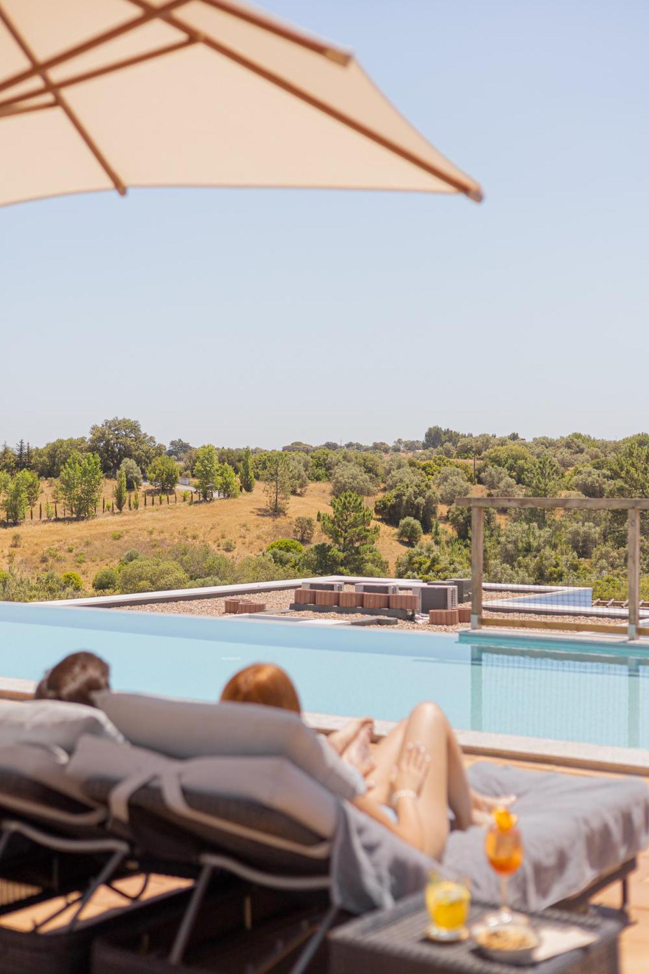 Sleep & Nature Hotel 拉维 外观 照片